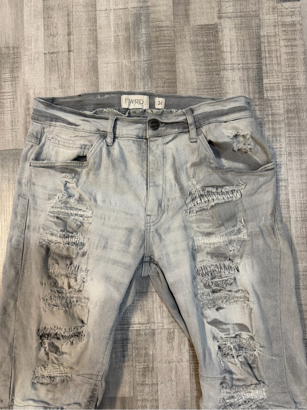 FWRD Denim Men’s Distressed Gray Jean Shorts Size 34 Ripped Moto Biker